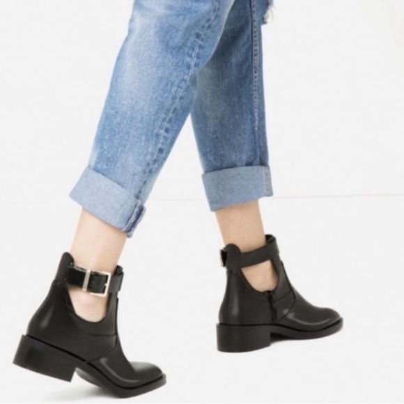 Zara Black Buckle Strap Ankle Boots 331 - Picture 1 of 8